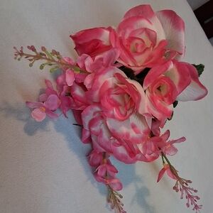 Pink Floral Arrangement Home Decor